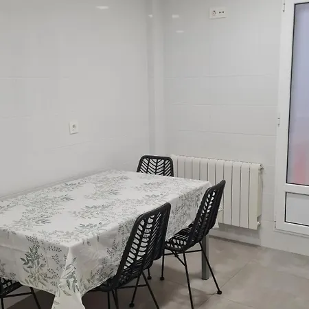Casillas Bulevar Apartment *